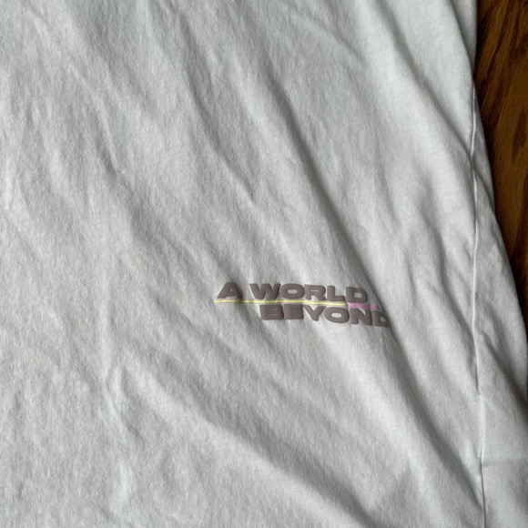 H & M tee - Picture 5 of 7